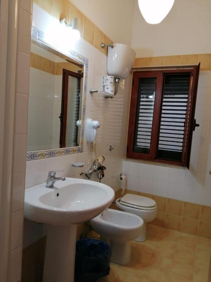 Hotel Parigino Palinuro